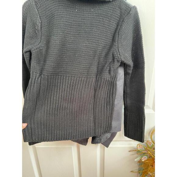 Philosophy Jacket Size XS Black Draped Open Front Faux Fur Collar Knit Chic - Picture 10 of 11